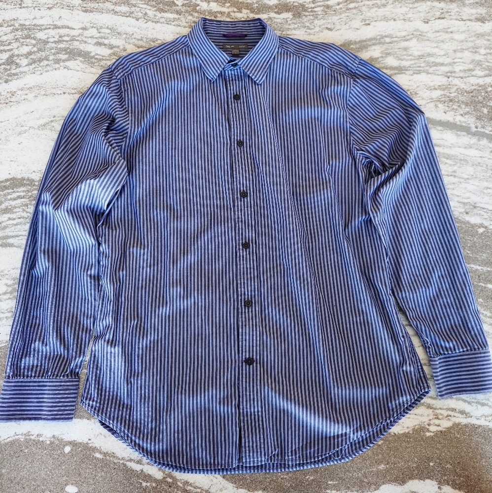 Gap Dress Shirt - Picture 2 of 2